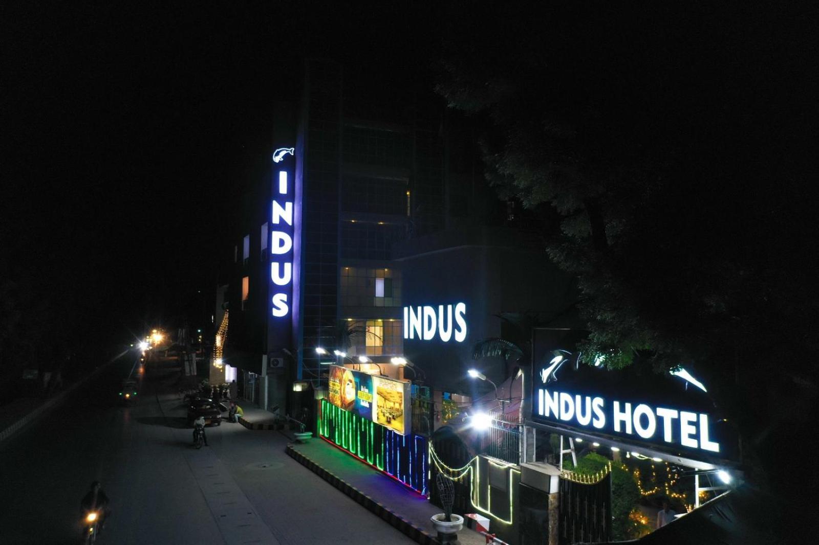 Indus Hotel ไฮเดอราบาด ภายนอก รูปภาพ